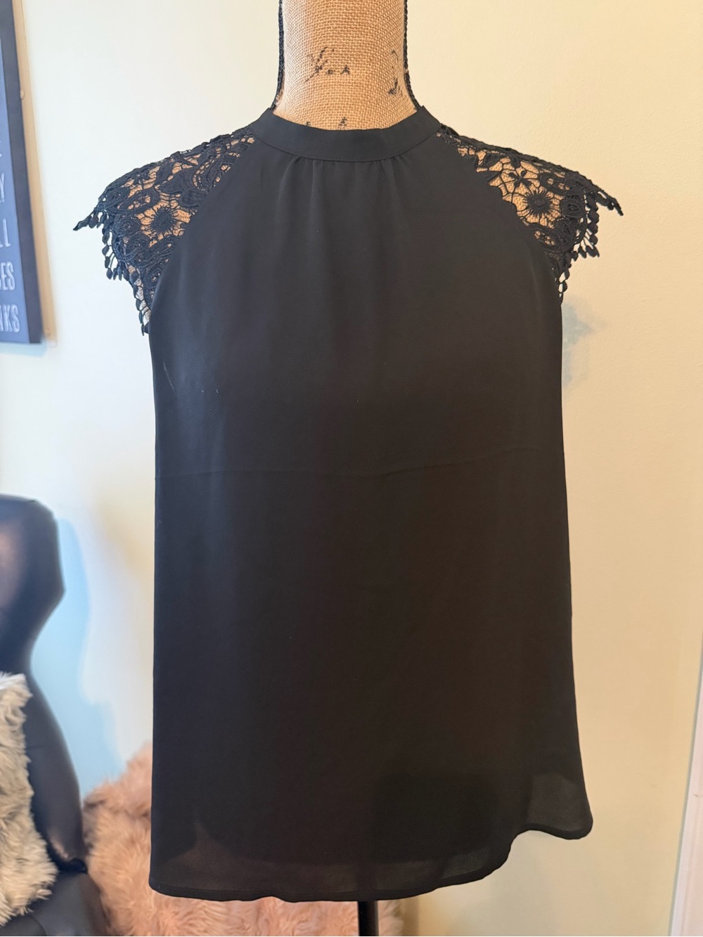 Express Black Lace Cap-Sleeve Blouse